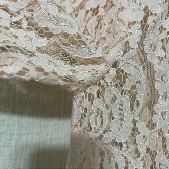 LOFT Pink Floral Lace Blouse size XSP - Picture 6 of 9